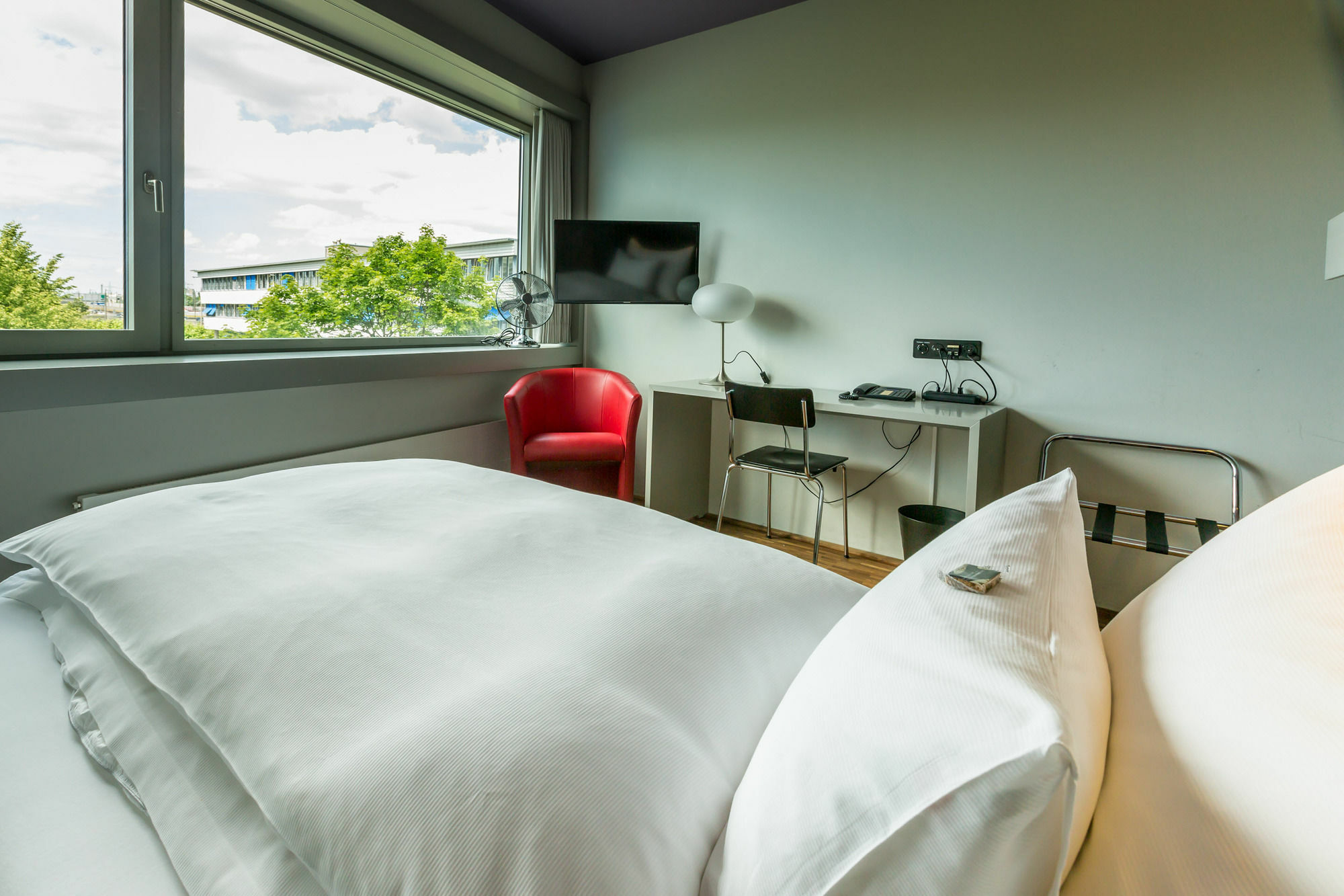 בזל Dasbreitehotel Am Rhein מראה חיצוני תמונה