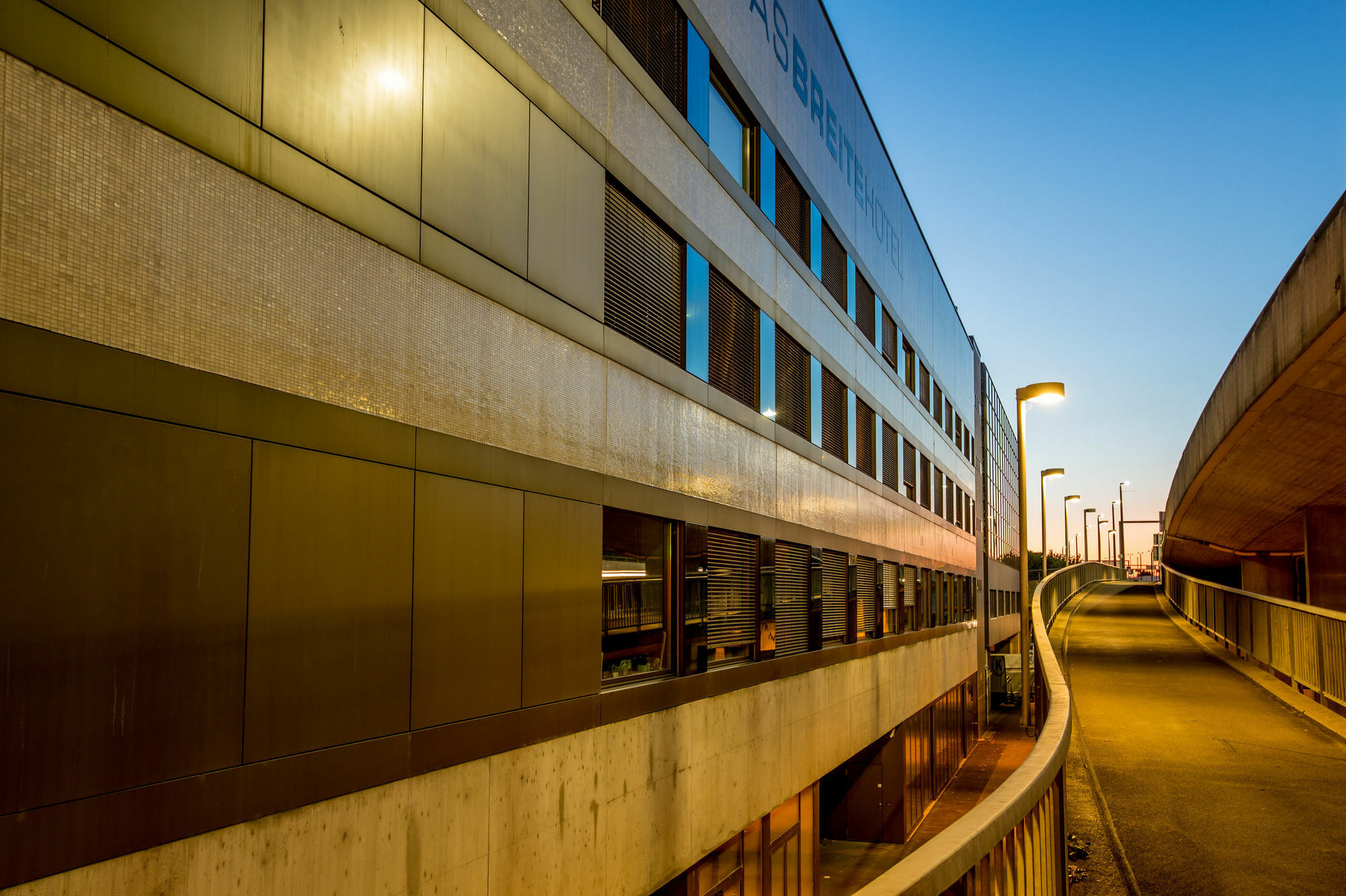 בזל Dasbreitehotel Am Rhein מראה חיצוני תמונה